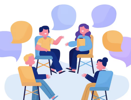 ¿Qué son los foros abiertos y qué rol tienen en la colaboración colectiva?